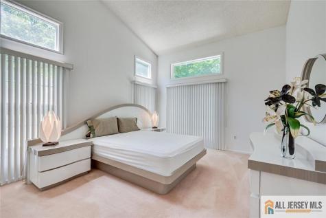 2 Mimosa Court South Brunswick NJ 08540