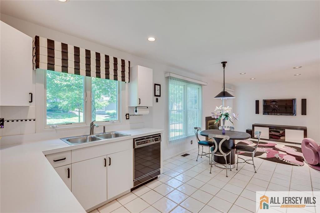 2 Mimosa Court South Brunswick NJ 08540