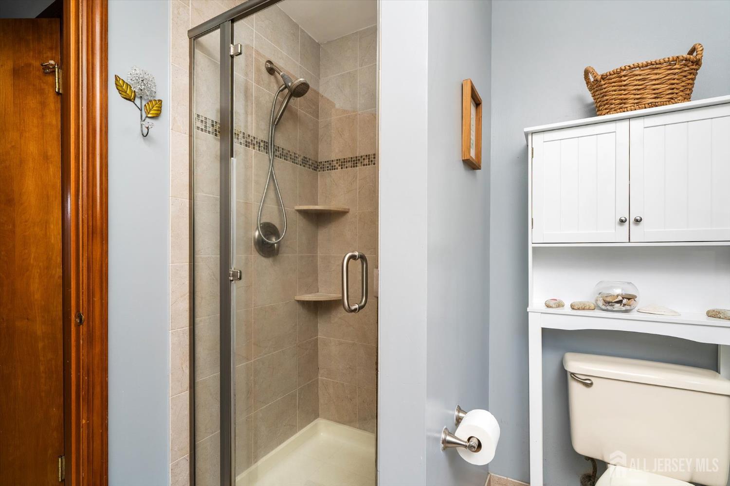 10 Timber Wolf Drive Hamilton NJ 08620