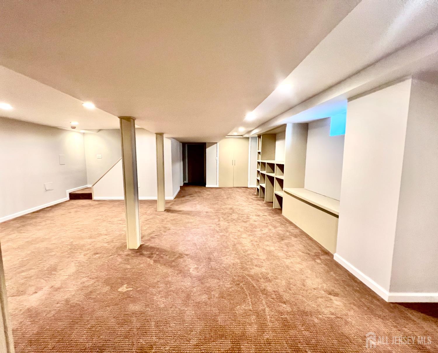 10 Timber Wolf Drive Hamilton NJ 08620