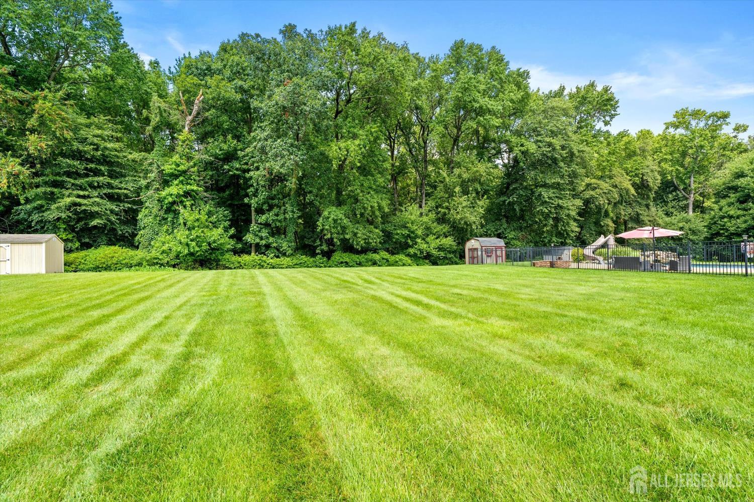 10 Timber Wolf Drive Hamilton NJ 08620