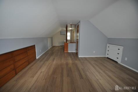 213 Old Post Road Edison NJ 08817