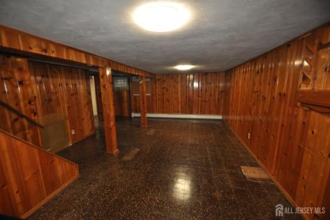 213 Old Post Road Edison NJ 08817