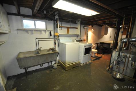 213 Old Post Road Edison NJ 08817