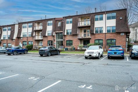 1608 Green Hollow Drive Iselin NJ 08830