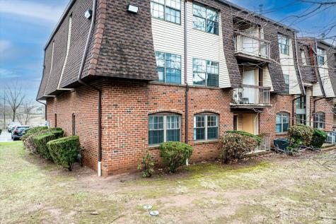 1608 Green Hollow Drive Iselin NJ 08830
