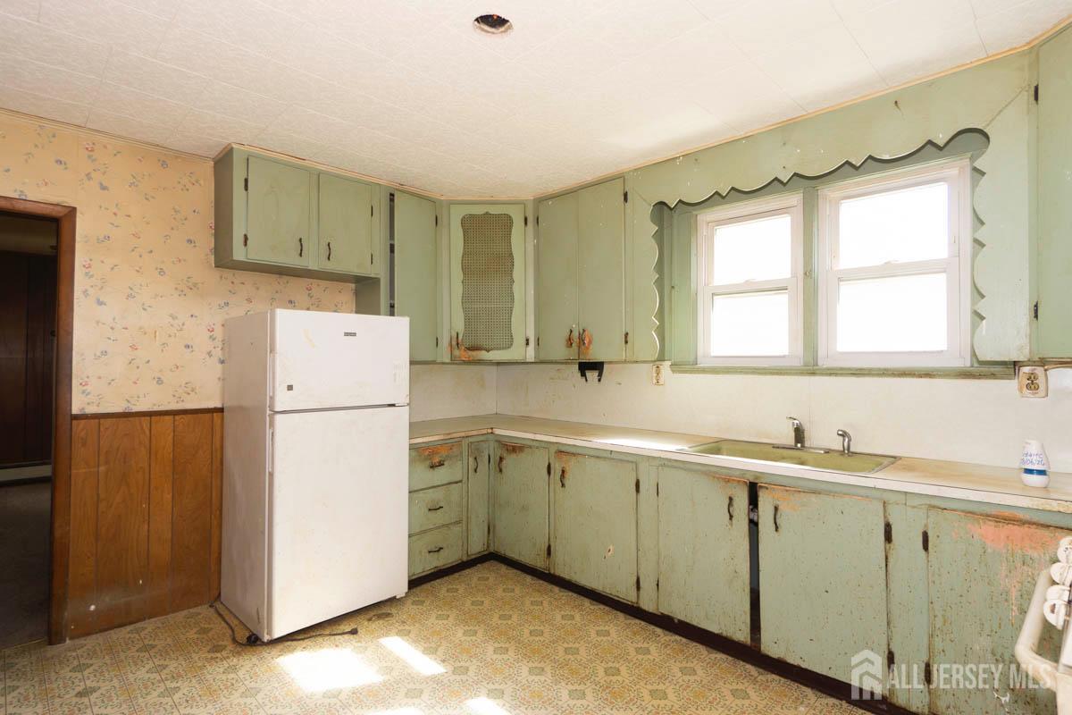 46 Southside Avenue South River NJ 08882
