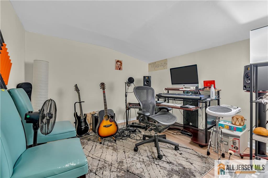 267 Friendship Road South Brunswick NJ 08512