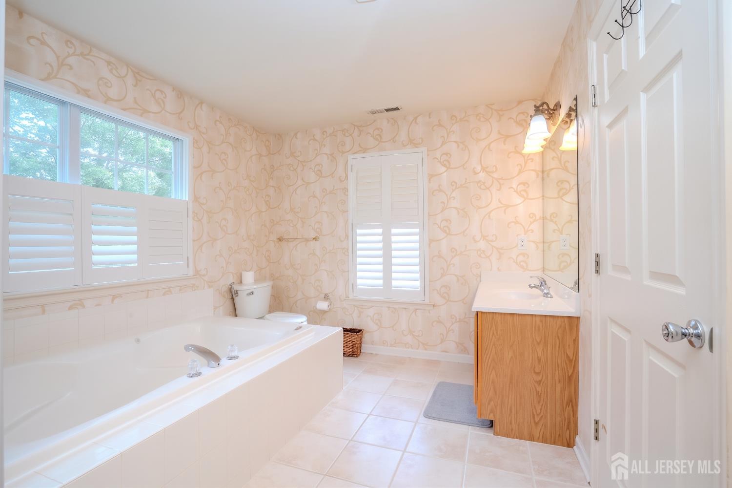 12 Muirfield Boulevard Monroe NJ 08831