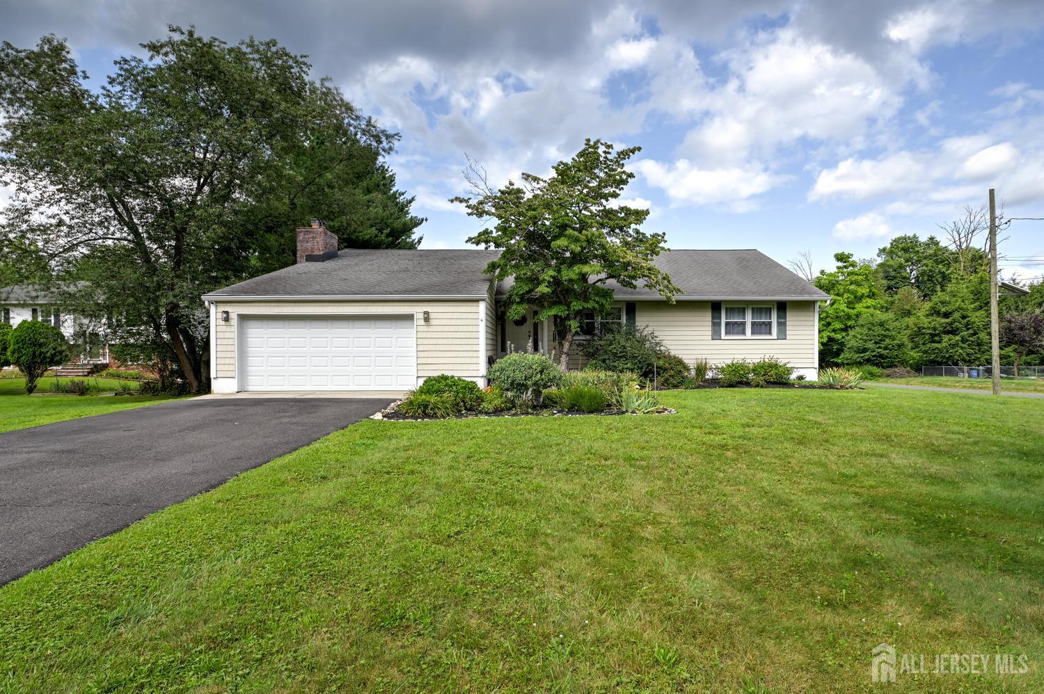 29 1st Street Franklin NJ 08873