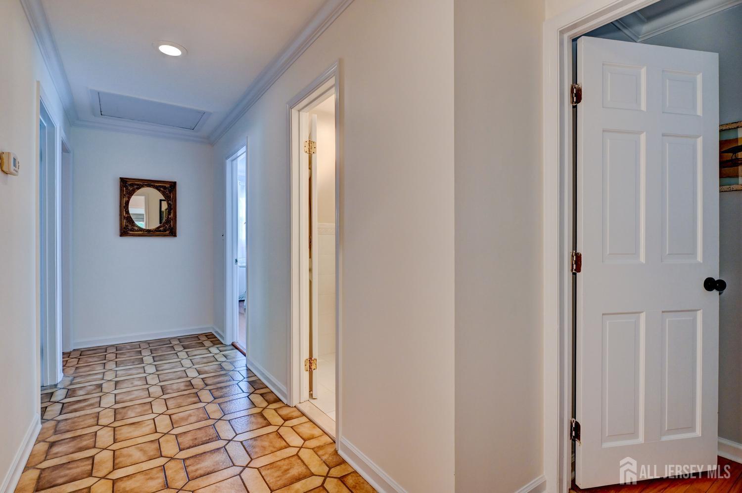 29 1st Street Franklin NJ 08873