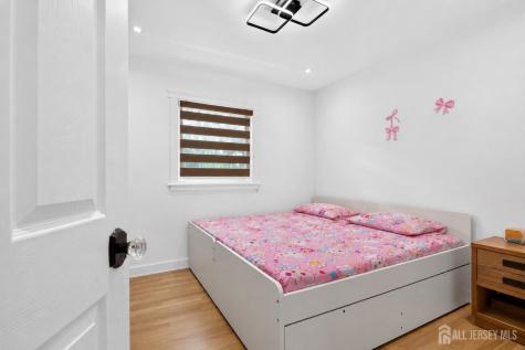 19 Joel Place Iselin NJ 08830