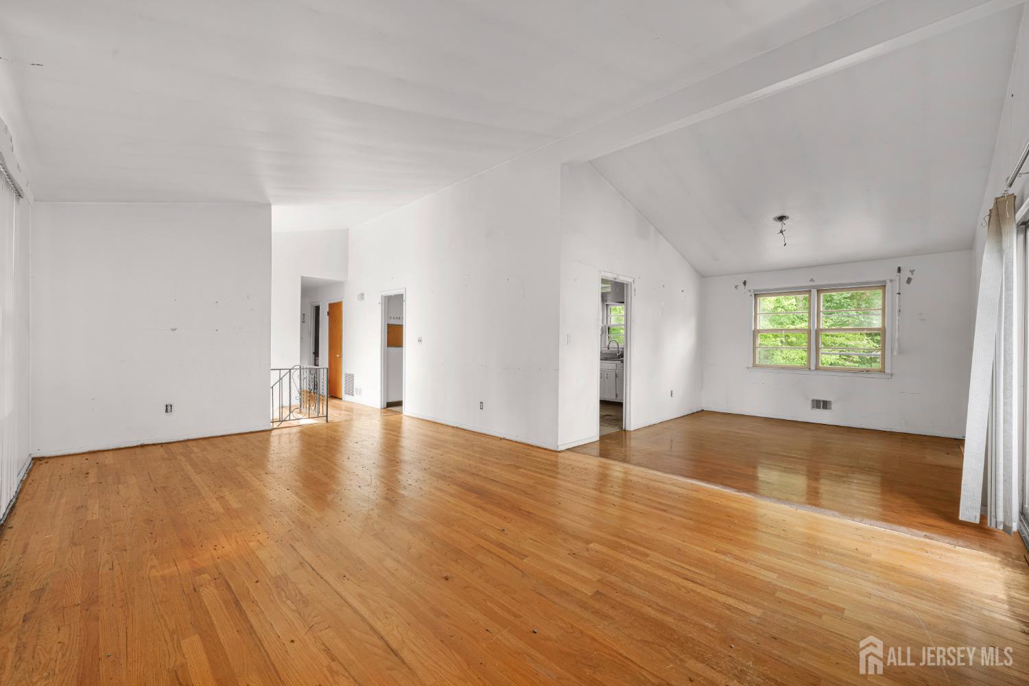 454 Plainfield Road Edison NJ 08820