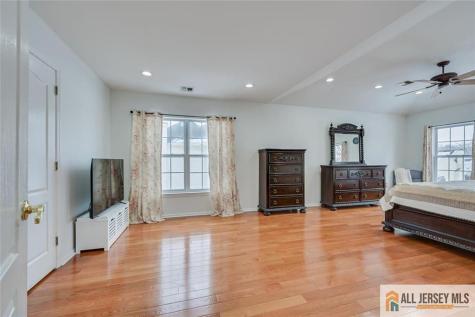 53 Kelly Way South Brunswick NJ 08852