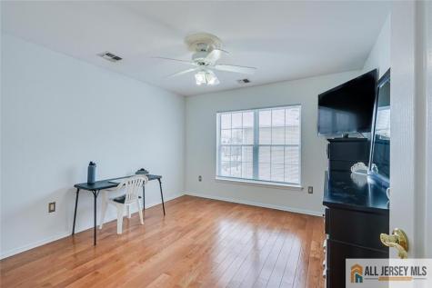 53 Kelly Way South Brunswick NJ 08852