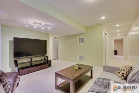 53 Kelly Way South Brunswick NJ 08852
