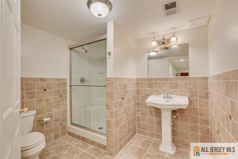 53 Kelly Way South Brunswick NJ 08852