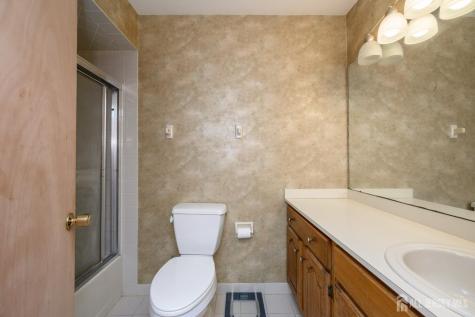 675 Raritan Road Clark NJ 07066