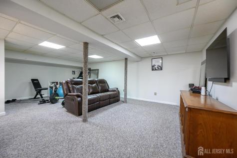 675 Raritan Road Clark NJ 07066