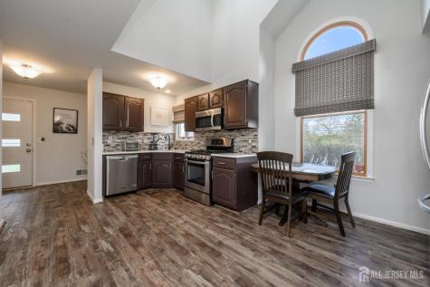 675 Raritan Road Clark NJ 07066