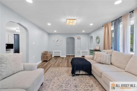 785 3rd Street Dunellen NJ 08812