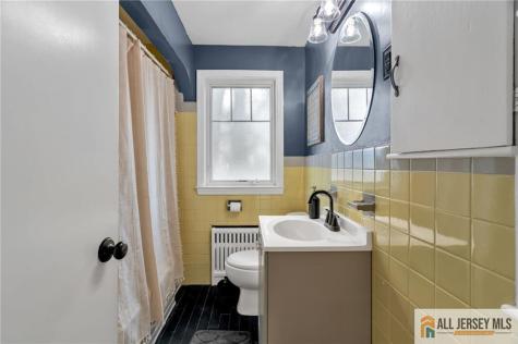785 3rd Street Dunellen NJ 08812