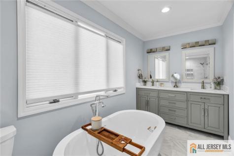 785 3rd Street Dunellen NJ 08812