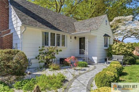 785 3rd Street Dunellen NJ 08812