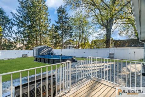 785 3rd Street Dunellen NJ 08812