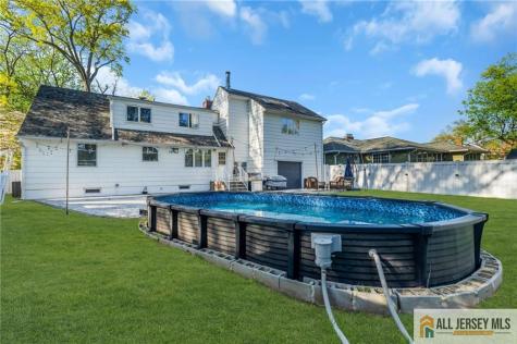 785 3rd Street Dunellen NJ 08812