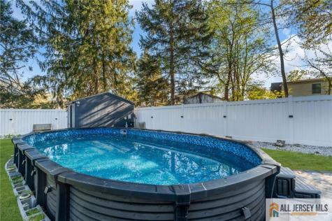 785 3rd Street Dunellen NJ 08812