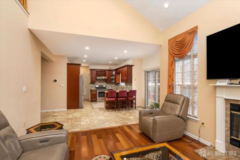 33 Yorktown Road South Brunswick NJ 08852