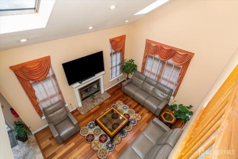 33 Yorktown Road South Brunswick NJ 08852