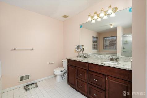 33 Yorktown Road South Brunswick NJ 08852