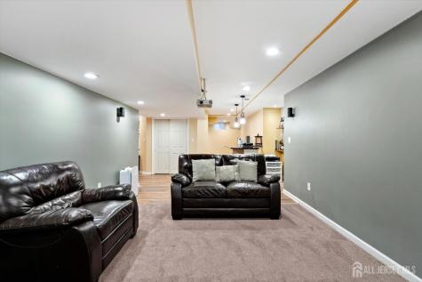 33 Yorktown Road South Brunswick NJ 08852