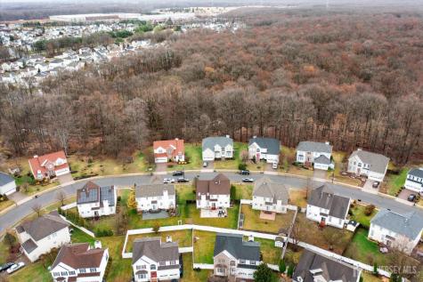33 Yorktown Road South Brunswick NJ 08852
