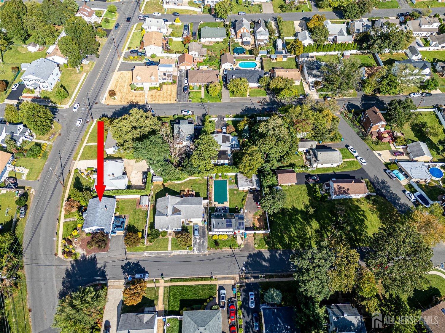 669 Old Post Road Edison NJ 08817