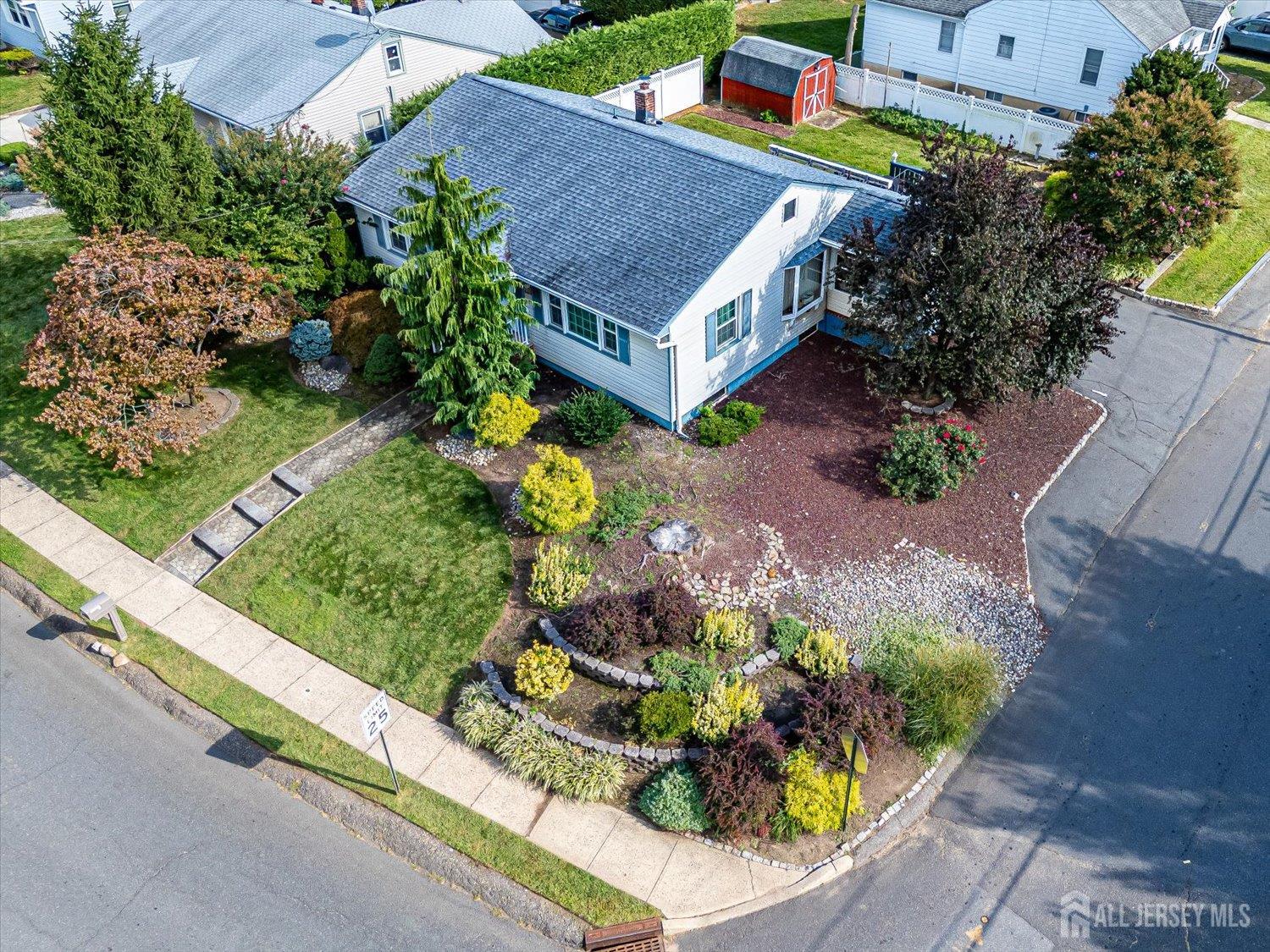 669 Old Post Road Edison NJ 08817