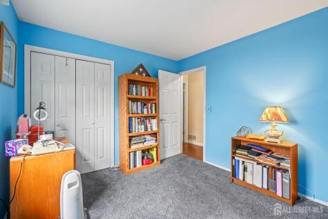 41 Rodak Circle Edison NJ 08817