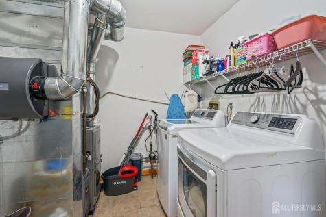 41 Rodak Circle Edison NJ 08817