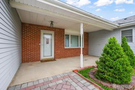 41 Rodak Circle Edison NJ 08817