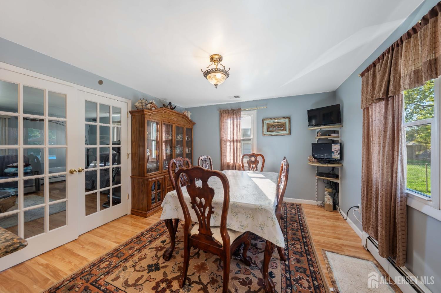 23 Radcliffe Street South River NJ 08882