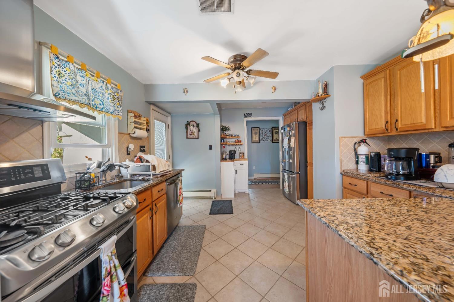 23 Radcliffe Street South River NJ 08882