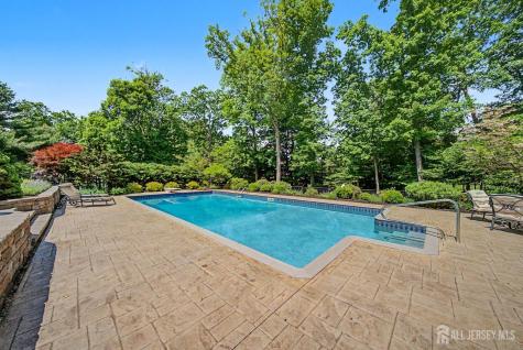 13 Mabro Drive Denville NJ 07834