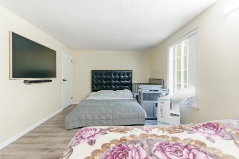 64 Cottonwood Court South Brunswick NJ 08852