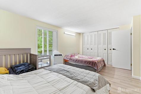 64 Cottonwood Court South Brunswick NJ 08852