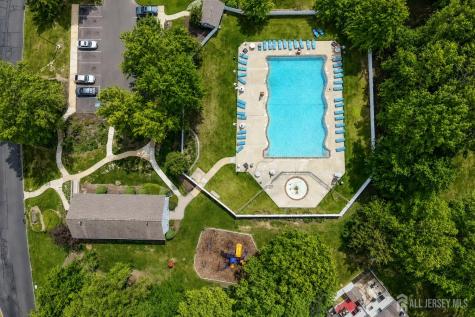 64 Cottonwood Court South Brunswick NJ 08852