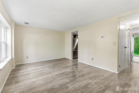 64 Cottonwood Court South Brunswick NJ 08852