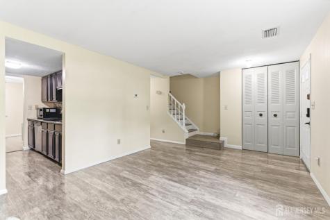 64 Cottonwood Court South Brunswick NJ 08852