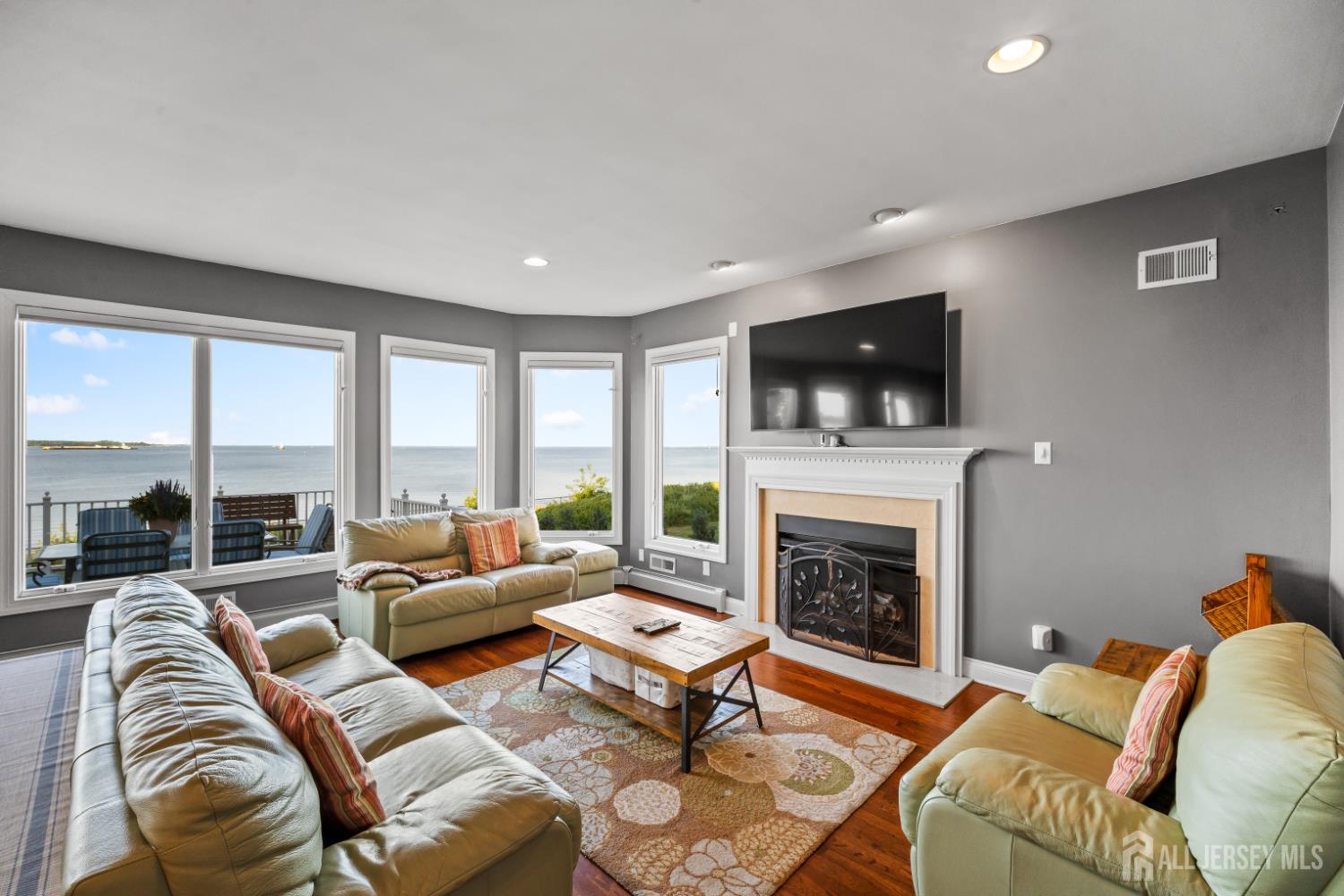 23 Lighthouse Drive South Amboy NJ 08879